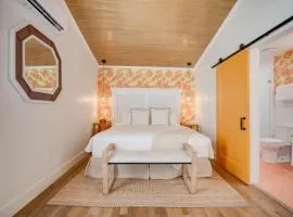 Citrus Queen at Custom House Inn