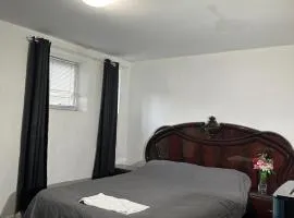 Lower Loft Suite -Space Share