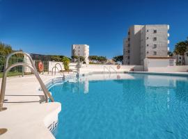 2 Bedroom Lovely Apartment In Mijas、ミハスのホテル