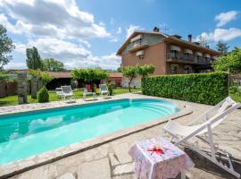 Apartment Ca' D'Gnese by Interhome, hotel i Castagnole Lanze