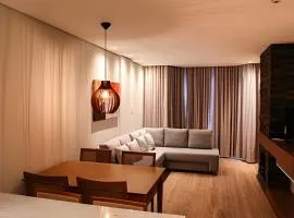 Suite 212 SerraClass