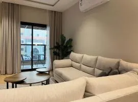 Vera 1 Apartment شقه أنيقه بالخبر بثلاث غرف نوم وصاله تتسع ل 6 اشخاص