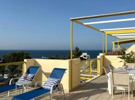 &Aacute;tico duplex Lagos del Castillo, hotel en Denia