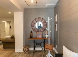 Luxurious and Spacious Apartment with 2 bedrooms and 2 Baths