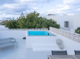 Swell S2 maisonette with private Jacuzzi in Naousa, hotel com banheiras de hidromassagem em Naousa