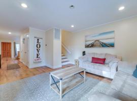 Less Than 3 Mi to Lake Tahoe Incline Village Condo!, apartmán v rezidenci v destinaci Incline Village