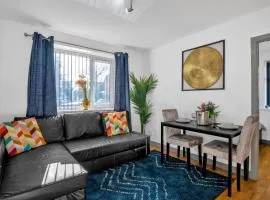 Ideal 1-Bed Apartment In Central With Free Parking