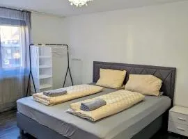 SiYen three private Rooms with 24h Check-in