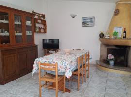 Casa Acqua Marina, hotell i Solanas