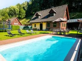 Lavish villa in Rudnik with private hot tub