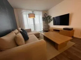 Miami Beach Cozy 1B withe Pool and Beach Service1507