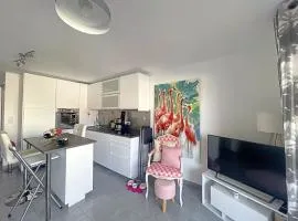 Studio 3 pers proche mer avec parking et climatisation - FR-1-475-165