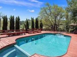 Whole House at Eaglenest Inn with Pool & SPA