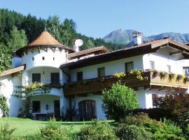 Landhaus Laner, guest house sa Fulpmes