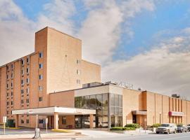 Ramada by Wyndham Marquette, hotel v destinaci Marquette