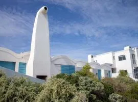 Paradys Oceanfront Submarine-Style Holiday Home in Langebaan