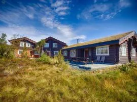 Charming Timber Lodge For Gathering Celebrations
