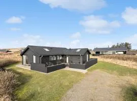 3 Bedroom Amazing Home In Hjørring