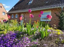 Ferienhaus im Kanalblick