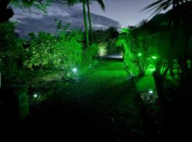 Gîtes du Baobab, hotel v destinaci La Désirade