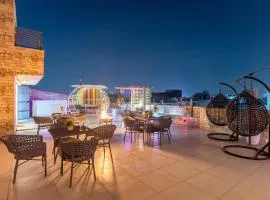 Alaya Stays Miyabi Suites, Golf Course Road