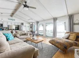 Lakeshore Luxe