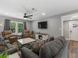 Coastal Casa -Charming 3 Bedroom House