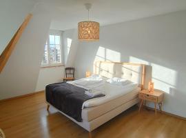 2 min vom Bahnhof, Stadt nah, Modern, bequem,, hotel v destinaci Thun