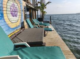 Casa Acuarimantima、Tintipan Islandのホームステイ