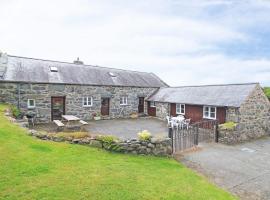 Y Stabl The Old Stable: Llanbedr şehrinde bir otel