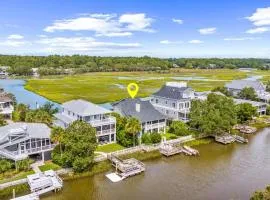 Sleeps 24 Waterfront Dock Golf Cart Walk to Beach