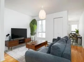 Bright 2BR in Plateau Mont Royal Downtown