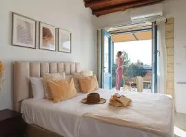Peristerona, The Orchard Loft, Secluded Balcony Stay near Polis and Paphos