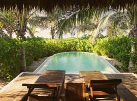 Aldea Miz&uacute;l - Beach Front - Adults Only, hotel di Puerto Escondido