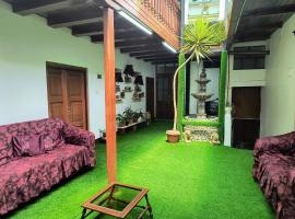 Taita wasi, hotel in Cajamarca