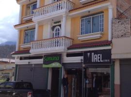 Samana Hostal, hotel in Otavalo