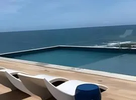 Apartamento no 9º Andar com Vista Privilegiada para o Mar