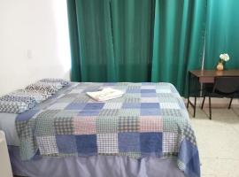 Volcano Hostal y Restaurante, hotel con bañera de hidromasaje en San Salvador