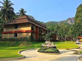 Tonsai Bay Resort, hotel v destinácii Pláž Ton Sai