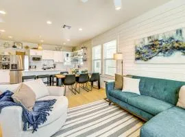1 Mi to Beach: Home w/ Pool Access in Port Aransas