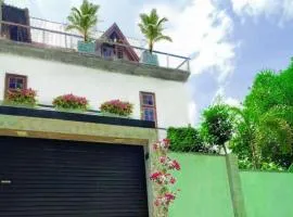 Edgefield Residence & Escapes