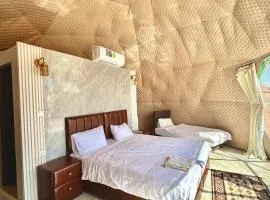 RUM STAR BUBBLE lUXURY CAMP