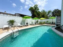 Limearita- Beach house, private heated pool