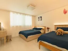 Nakseongdae House