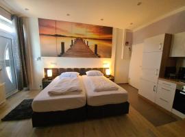 ferienwohnung-32609 W1, hotel v destinaci Hüllhorst