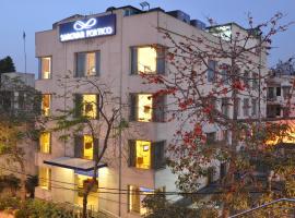 Sarovar Portico Naraina, Hotel, hotel in West Delhi, New Delhi