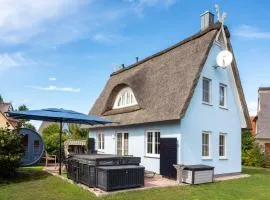 C 5 Premium Reethaus Delphin mit eigenem Whirlpool und Außensauna