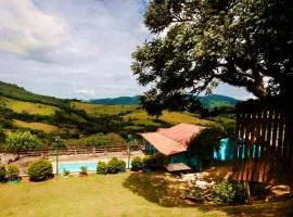 Incrivel chacara com pisc e churrasq em Extrema MG