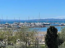 Apartamento frente al mar centro Roses AV 59