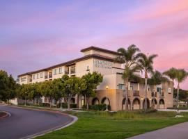 Homewood Suites by Hilton San Diego Airport-Liberty Station, hotel in San Diego